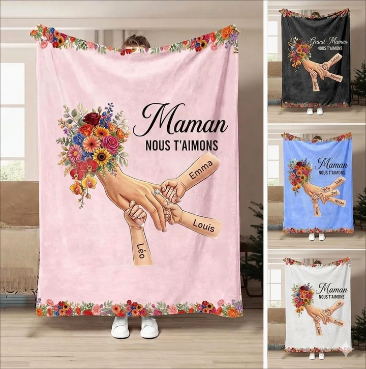 Plaid couverture personnalisée Maman mains entrelacées avec prénoms et fleurs