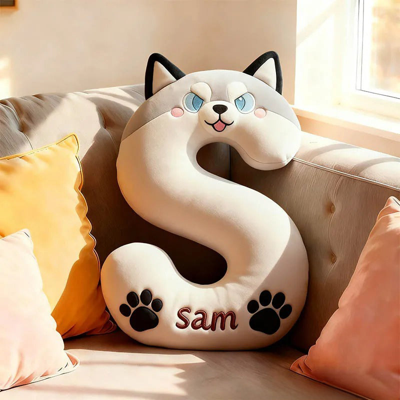 Coussin personnalisé avec la lettre « Amoureux des animaux » et un nom personnalisé