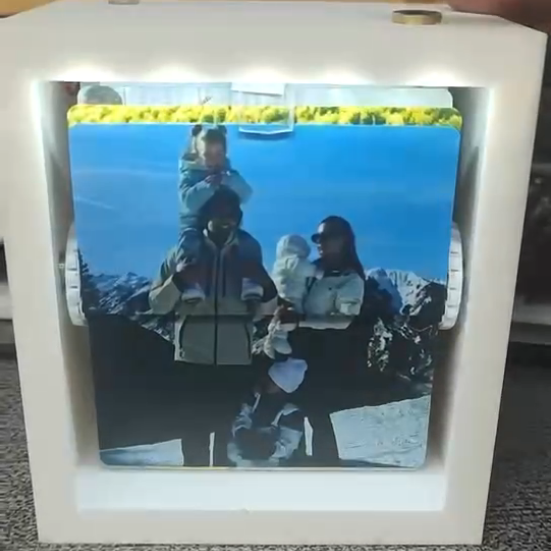 Boîte à Flipbook à Manivelle pour les Familes