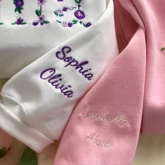 T-shirts et sweatshirts personnalisés avec portrait floral brodé pour maman/grand-mère