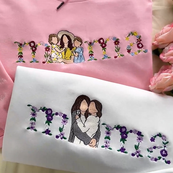 T-shirts et sweatshirts personnalisés avec portrait floral brodé pour maman/grand-mère