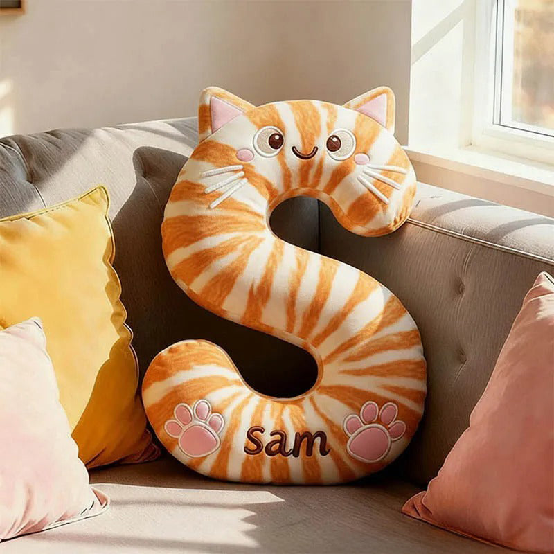 Coussin personnalisé avec la lettre « Amoureux des animaux » et un nom personnalisé