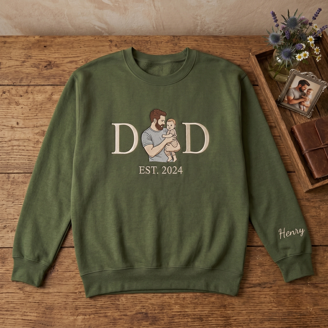 Sweat-shirt brodé personnalisé « Papa » avec prénoms sur la manche – Cadeau personnalisé pour Papa