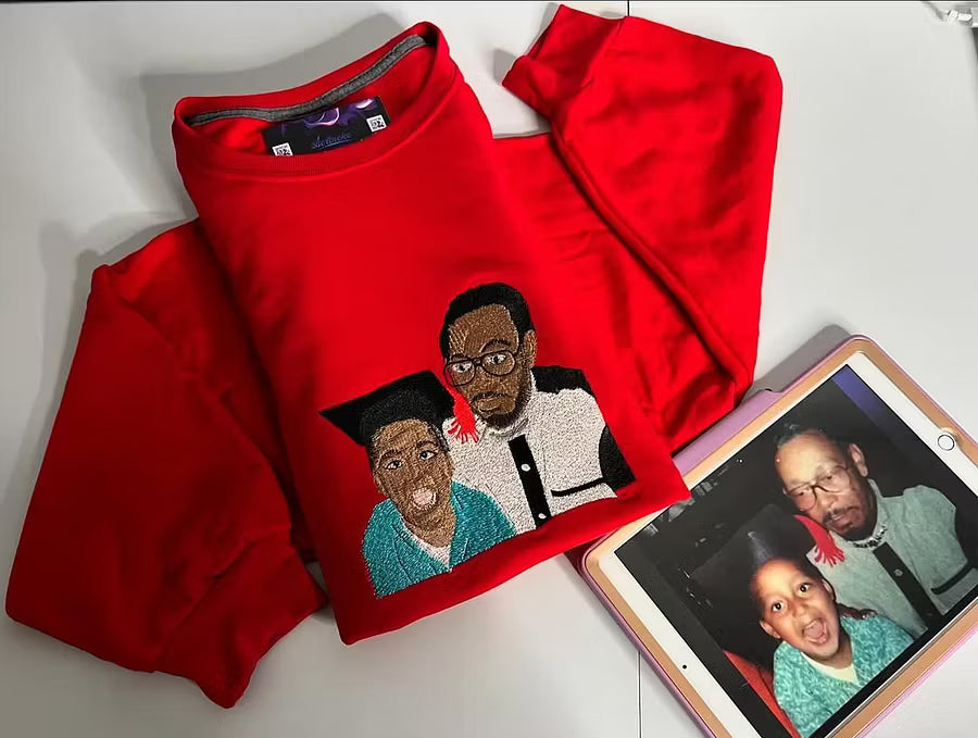T-shirt / Sweatshirt brodé portrait personnalisé pour papa & maman