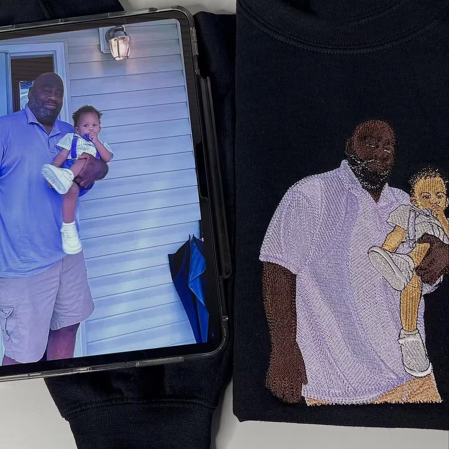 T-shirt / Sweatshirt brodé portrait personnalisé pour papa & maman