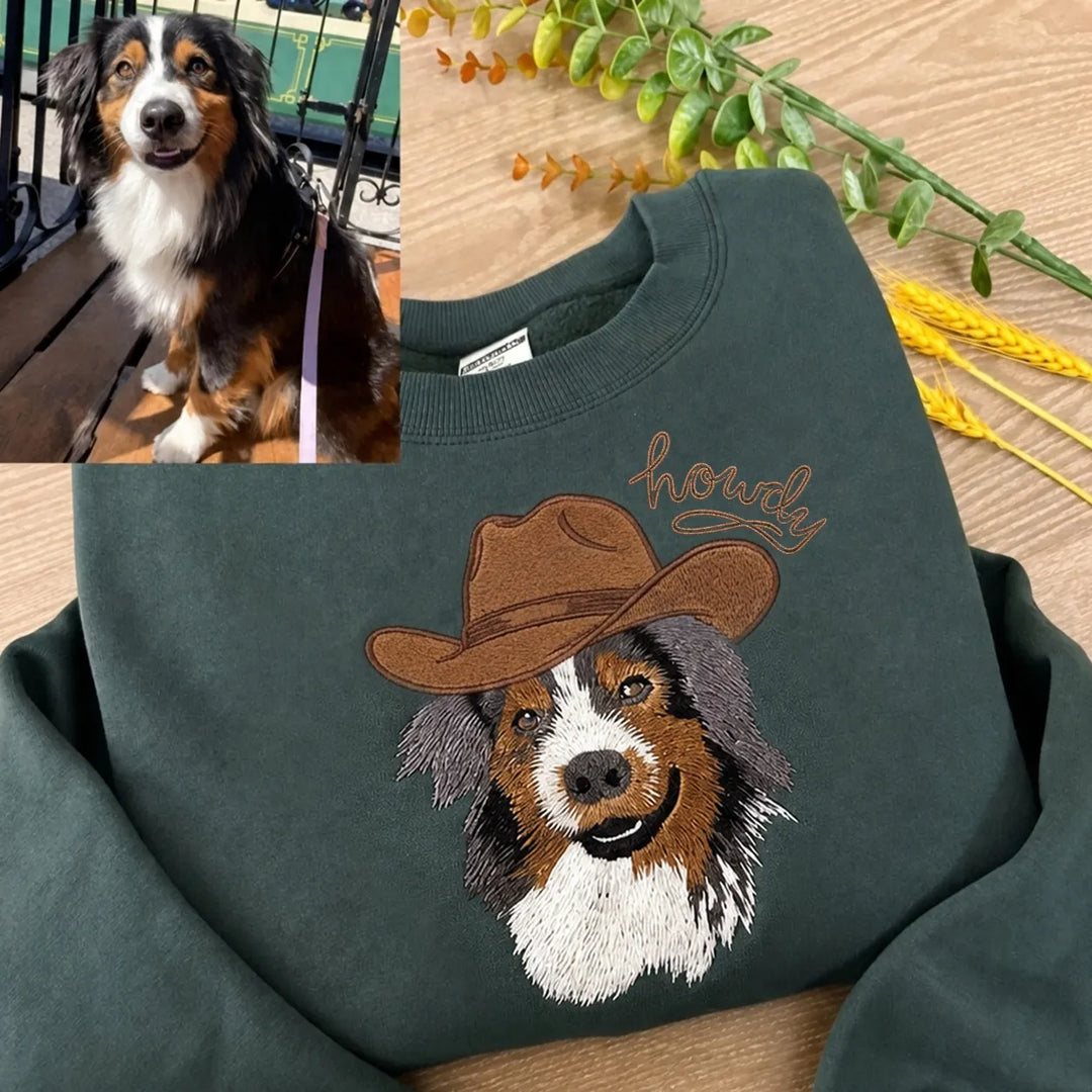 Sweat-shirt brodé avec portrait d'animal personnalisé, style cowboy western et options de chapeau en jean coloré