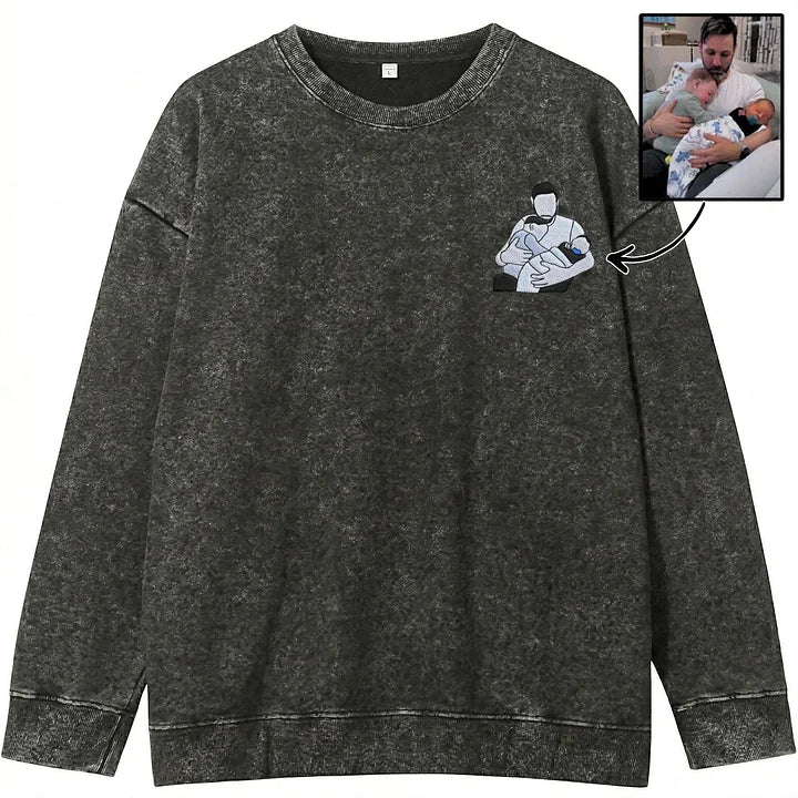 Sweat-shirt, sweat à capuche et T-shirt personnalisés et brodés avec portrait de papa — Effet délavé