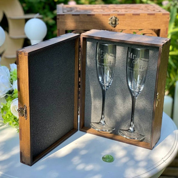 Flûtes à champagne personnalisées avec coffret cadeau en bois