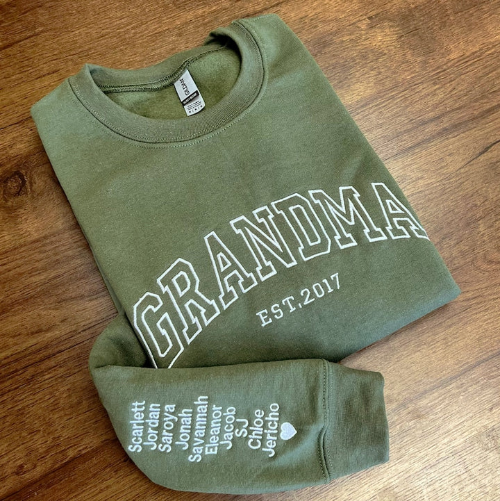 Sweat-shirt brodé personnalisé MAMA avec nom en forme de cœur - Cadeau fête des mères