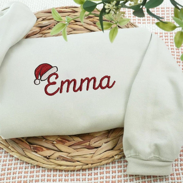 Sweat-shirt de Noël personnalisé brodé avec chapeau de Noël, cadeau de Noël personnalisé
