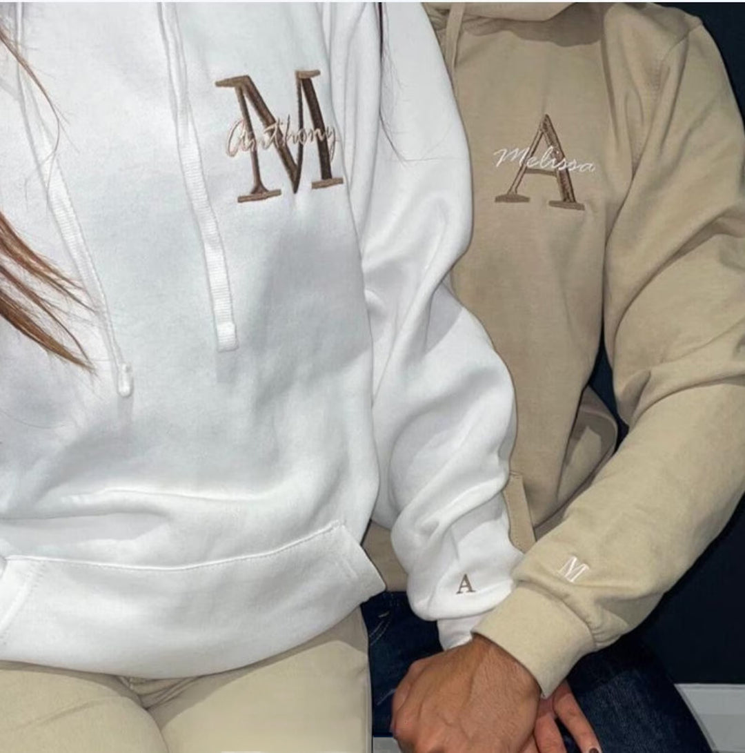 Sweat-shirts/sweats à capuche personnalisés avec nom et initiales pour couple