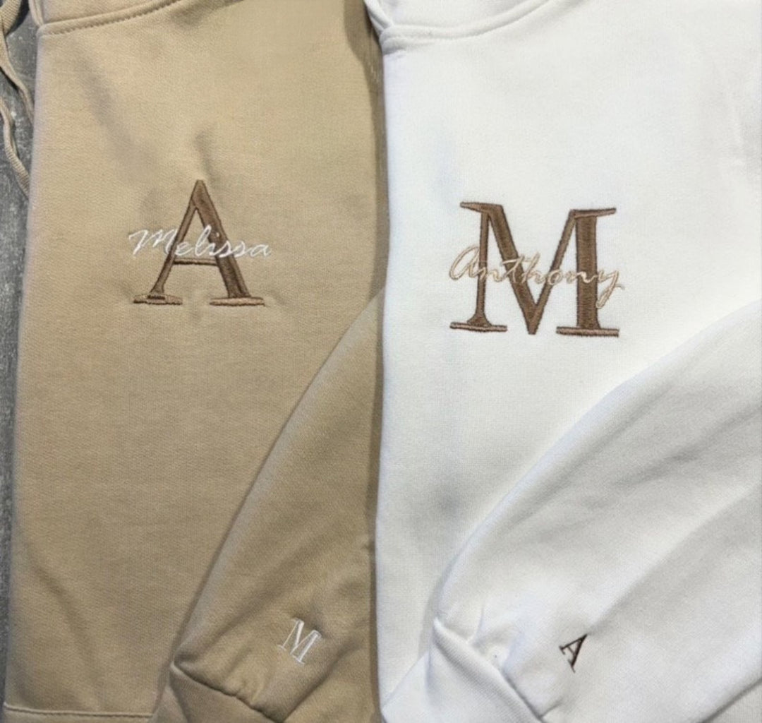 Sweat-shirts/sweats à capuche personnalisés avec nom et initiales pour couple