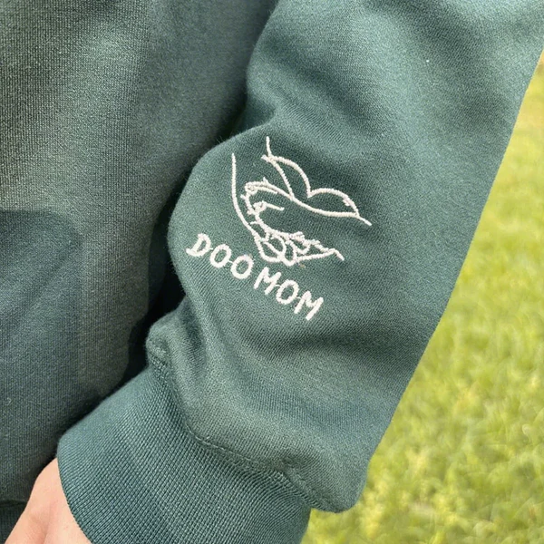 Sweat à capuche brodé personnalisé avec contour d'animal de compagnie – Sweat-shirt/t-shirt à point unique.