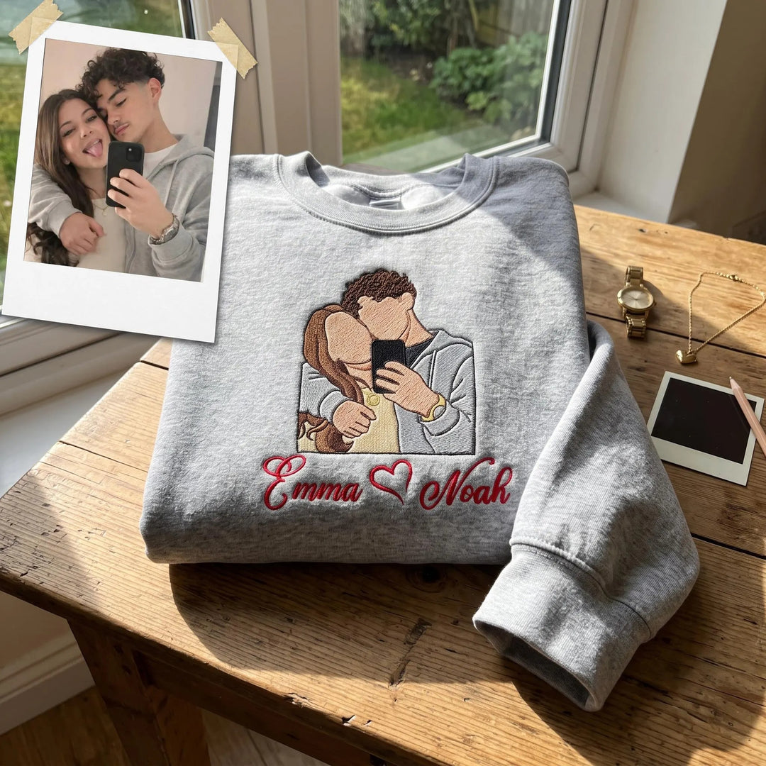 Sweat-shirts personnalisés avec portrait de couple brodé— un cadeau d'anniversaire ou de Noël