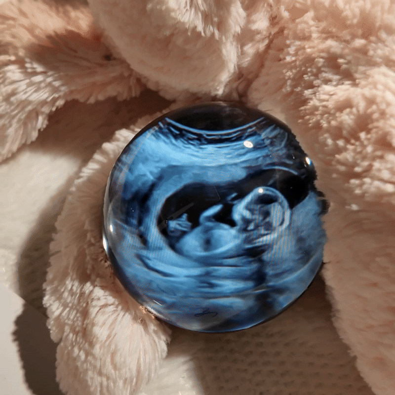 Boule Cristalline Personnalisée avec Écran Vidéo Intégré