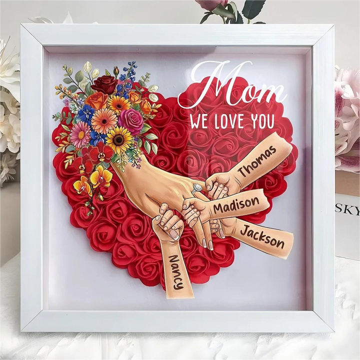 Boîte d’ombre cœur floral personnalisée Maman mains avec prénoms enfants et bague manicure