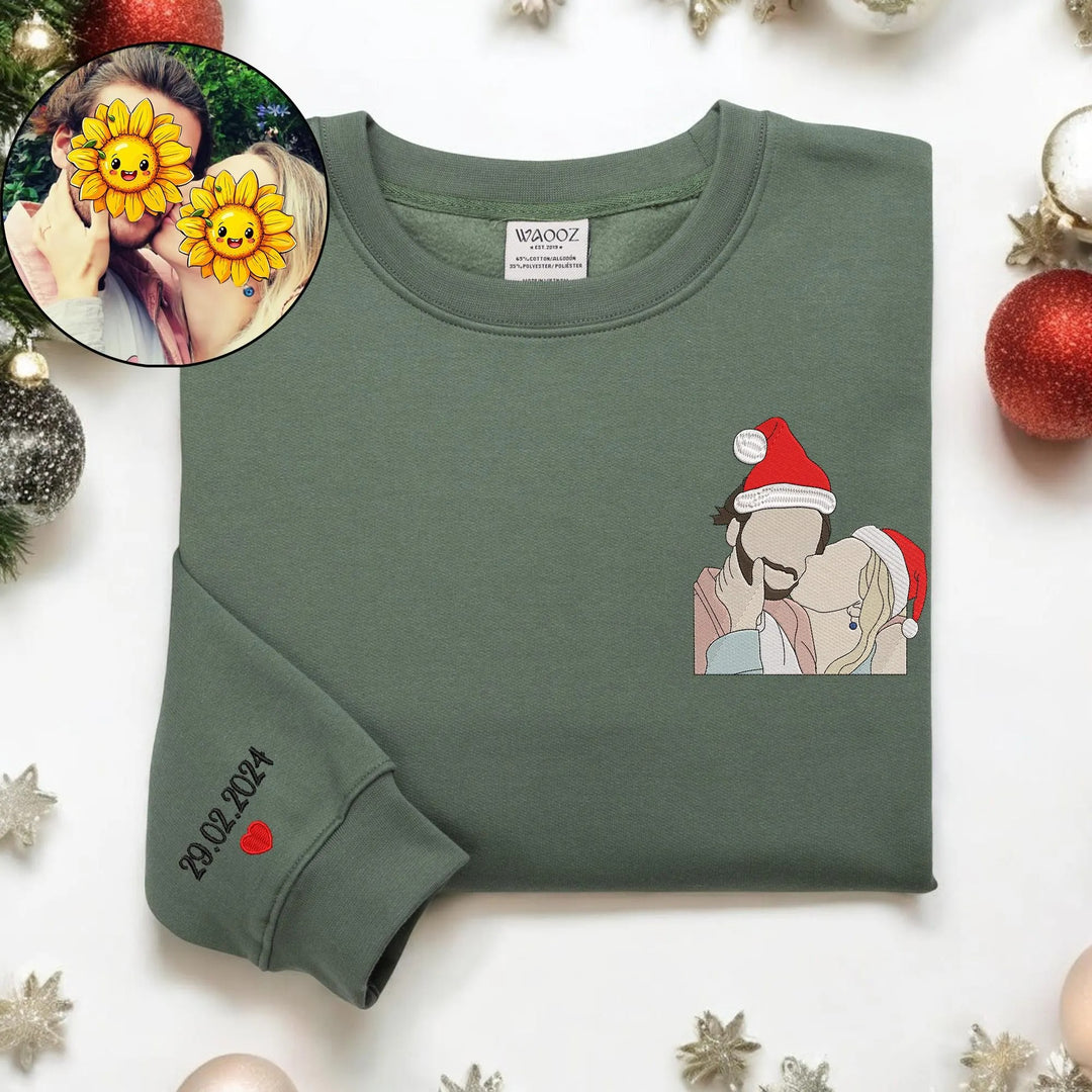 Sweat à capuche/col ras du cou personnalisé avec portrait brodé et chapeaux de Noël