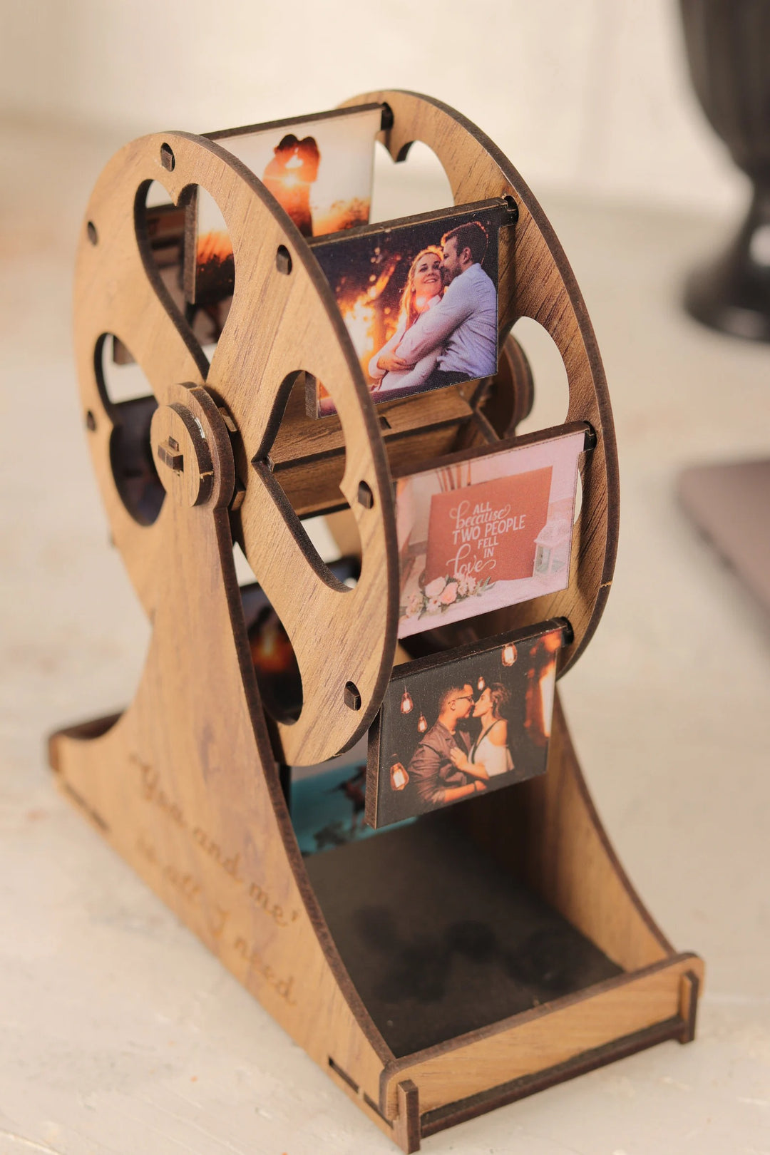 Cadeau photo de grande roue en bois, parfait pour la famille, les couples ou les cadeaux de vacances
