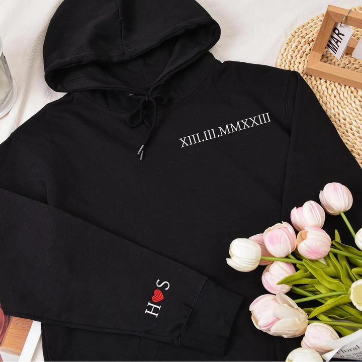 Sweat-shirt pour couple avec date et chiffres romains brodéssur mesure,pour couple