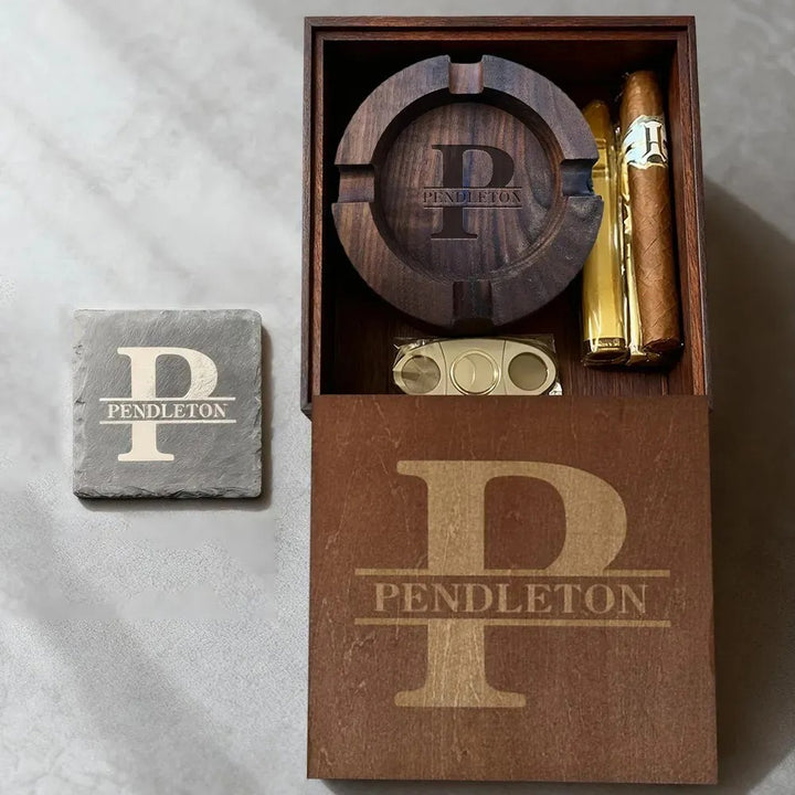 Cendrier à cigares en noyer avec nom personnalisé