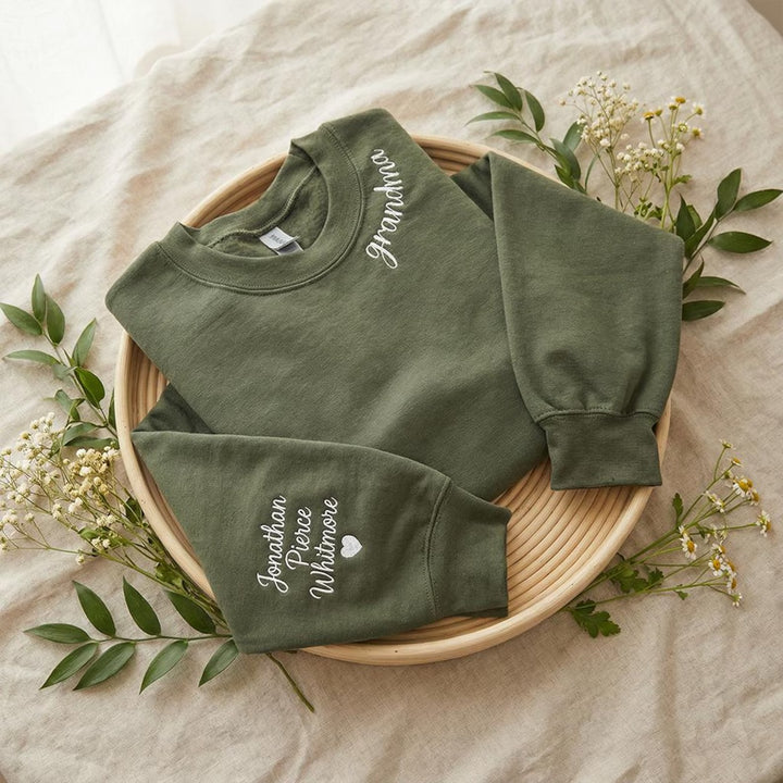 mama Sweat-shirt Personnalisé Brodé pour MAMAN avec le nom de l'enfant