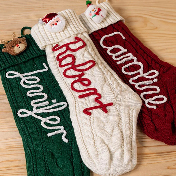 Chaussette de Noël tricotée personnalisée avec nom, bonhomme de neige, Père Noël et élan, cadeau de Noël pour la famille