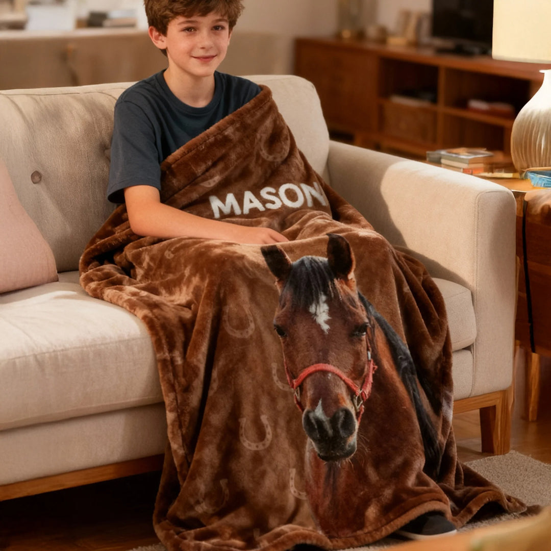 Couverture douce multicolore personnalisée avec photo de cheval et motif fer à cheval, et prénom