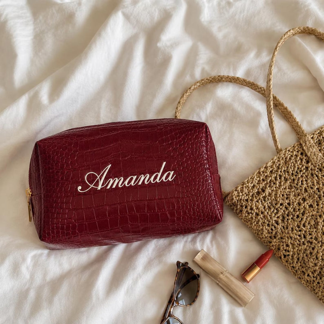 Trousse de toilette en cuir personnalisée avec nom brodé – Idée cadeau pour Noël et un anniversaire