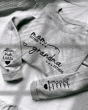 Sweat-shirt brodé personnalisé « De maman à grand-mère / De papa à grand-père » avec les noms des enfants sur les manches