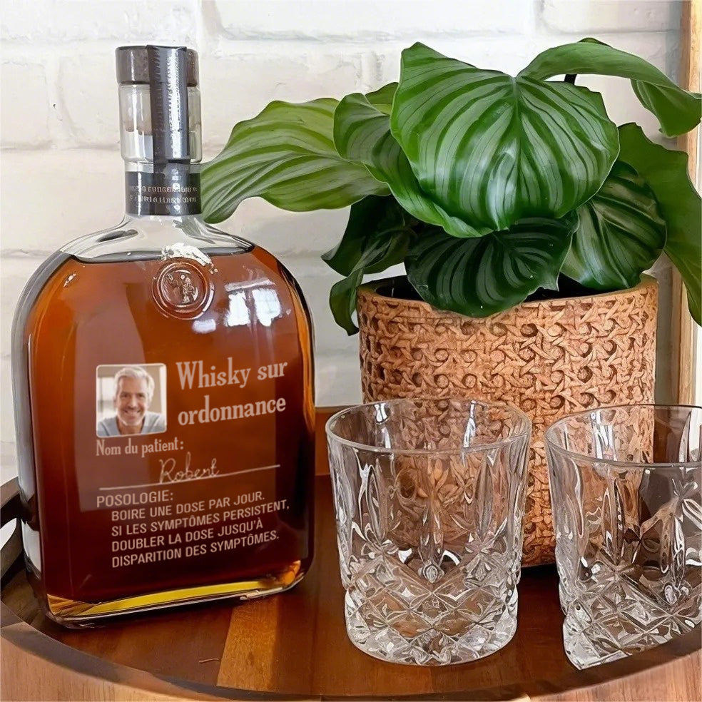 Bouteille de whisky sur ordonnance personnalisée – Cadeau personnalisé pour papa avec photo et nom