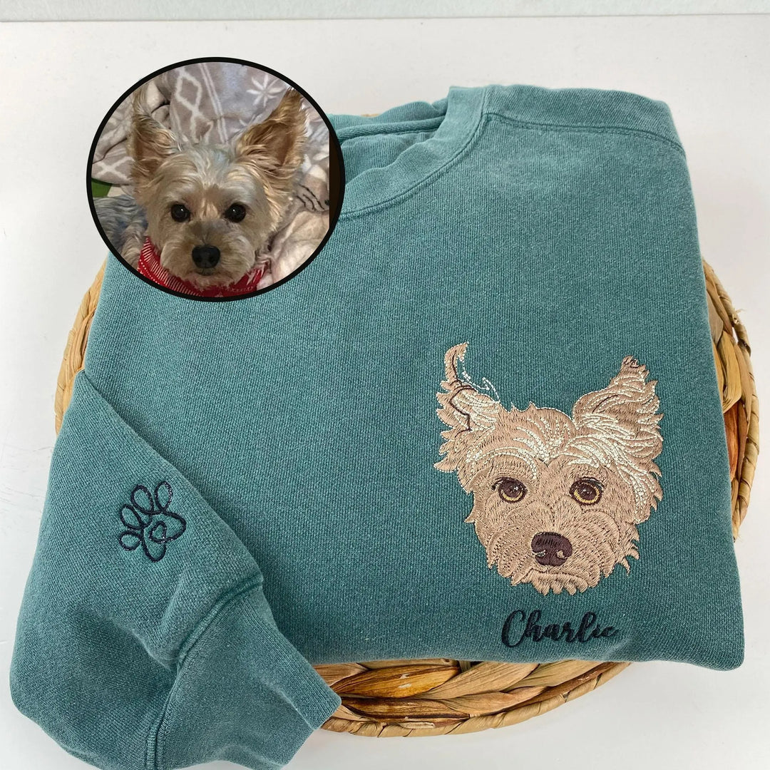Sweat-shirt brodé en couleur avec portrait d'animal de compagnie，chien
