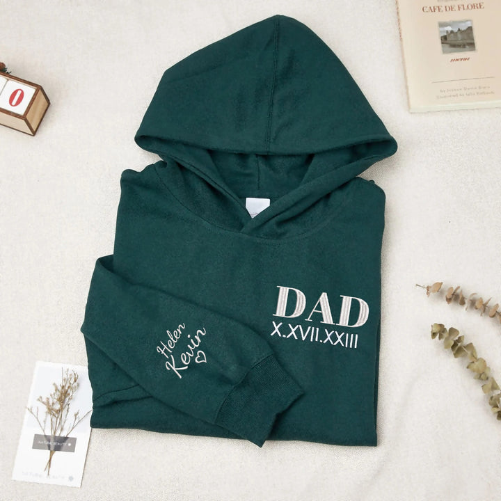 Sweat-shirt brodé avec le surnom de papa et des chiffres romains