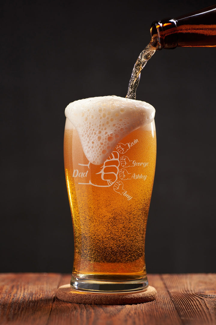 Verres à bière gravés pour papa, poings personnalisés pour papa et enfants avec noms