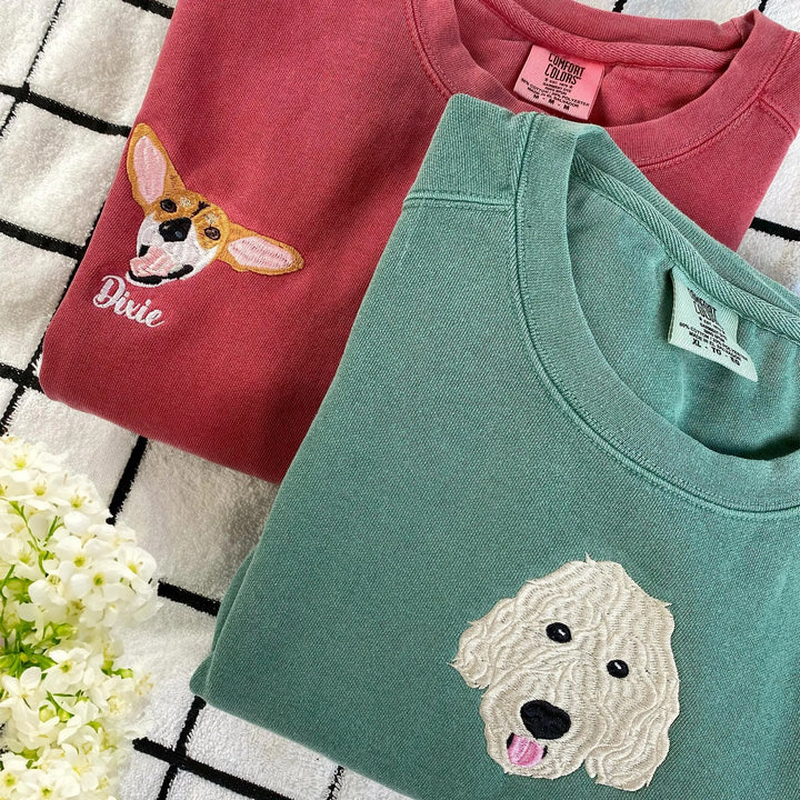 Sweat-shirt brodé en couleur avec portrait d'animal de compagnie，chien
