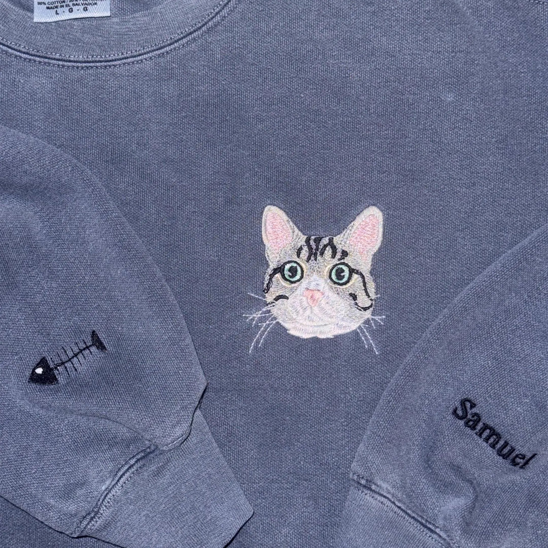 Sweat-shirt brodé en couleur avec portrait d'animal de compagnie-chien/chat
