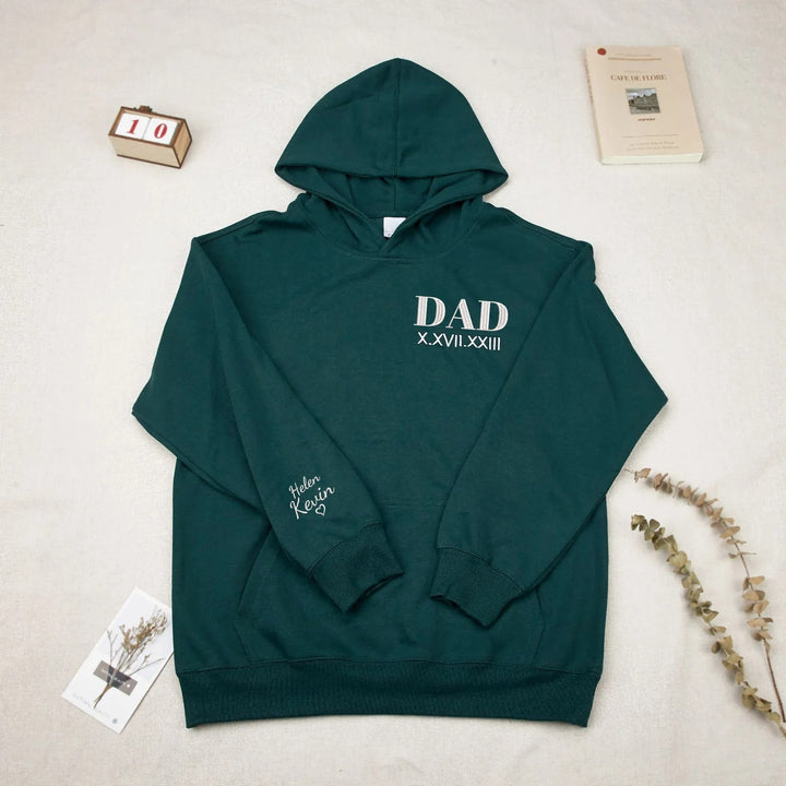 Sweat-shirt brodé avec le surnom de papa et des chiffres romains