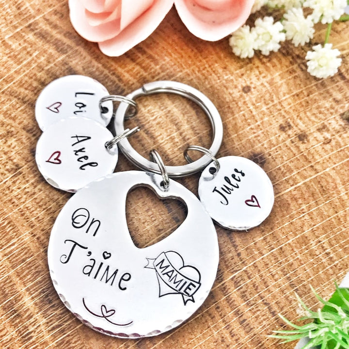 Porte-Clés Personnalisé pour Mamie et Maman - Cadeau Unique